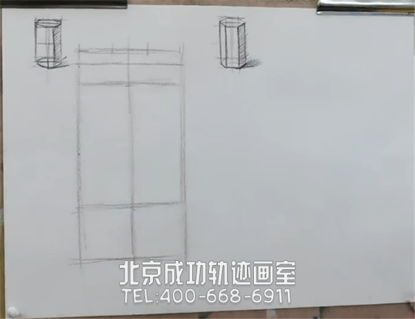 怎么畫素描圓柱體